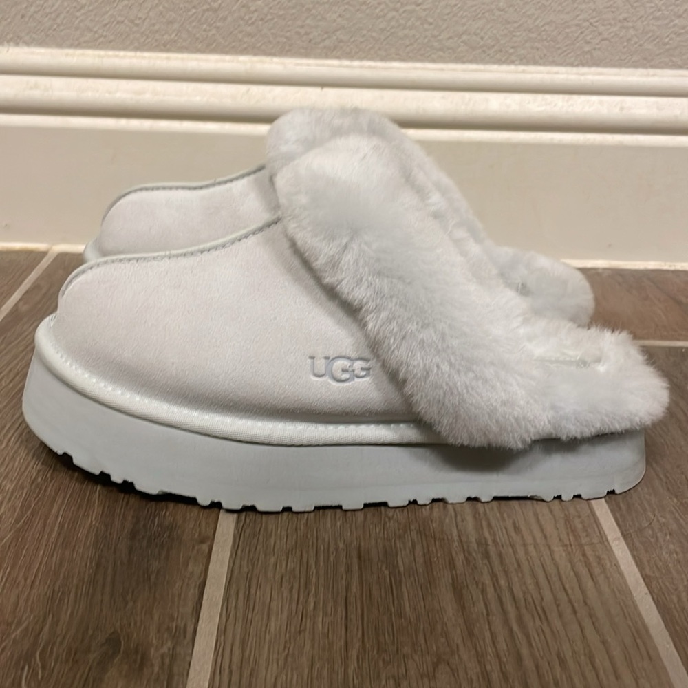 UGG Disquette slippers